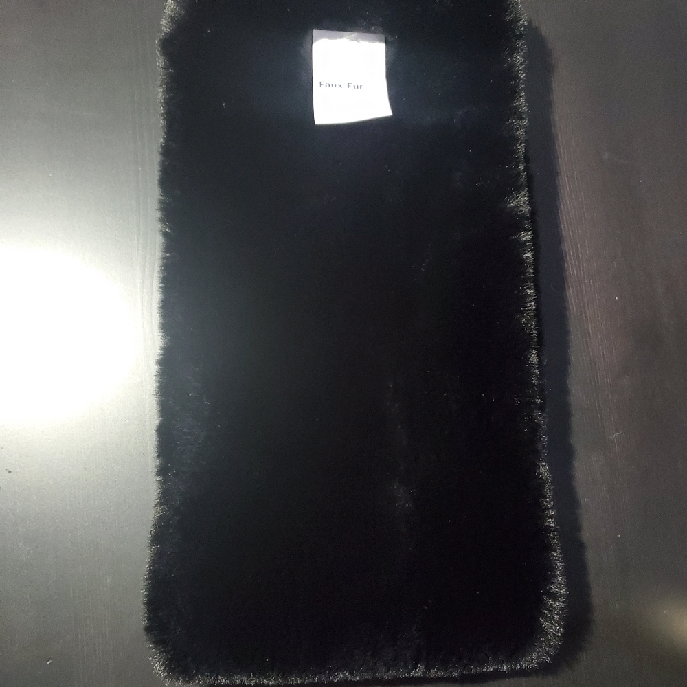 Old Navy black faux fur infinity scarf